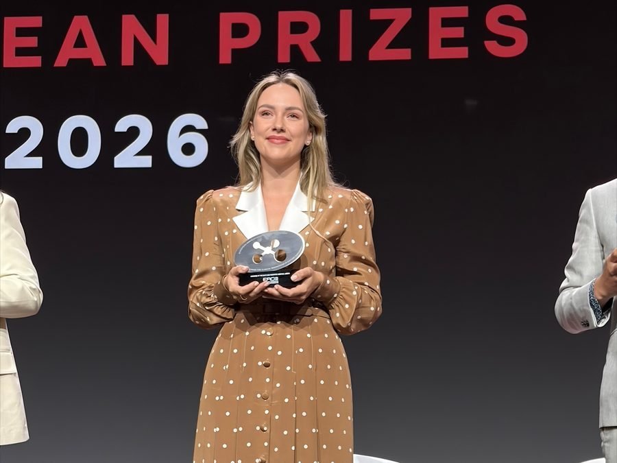 Milda Vitosytė on stage with her award at the EAO Congress in Lisbon, 2026